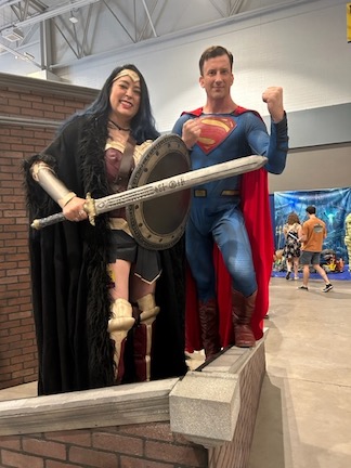 James and Carolyn Barnett Tucson Comic Con 2023